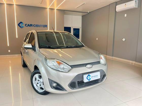 FORD FIESTA 1.6 MPI CLASS HATCH 8V FLEX 4P MANUAL FORD FIESTA 1.6 MPI CLASS HATCH 8V FLEX 4P MANUAL
